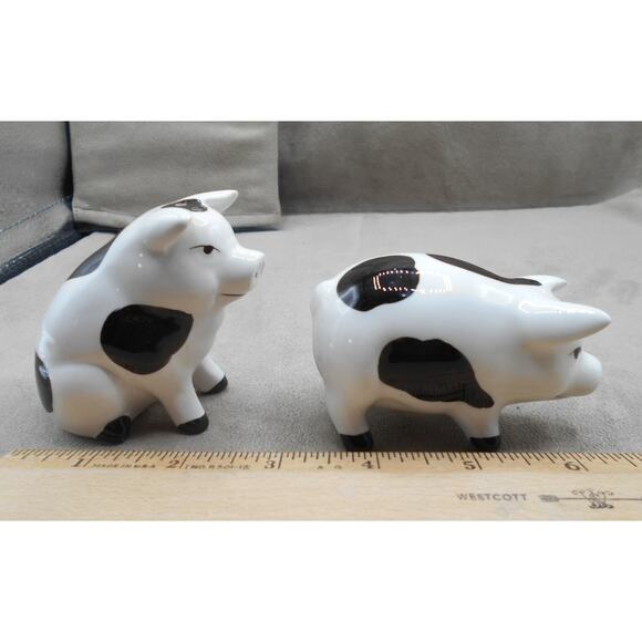 Ceramic Pig Salt & Pepper Shakers White with Black Spots Farm Decor - Picture 6 of 8